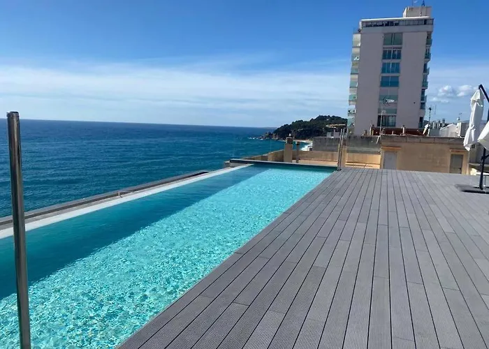 Διαμέρισμα Piso Lujo De La Playa Lloret. *