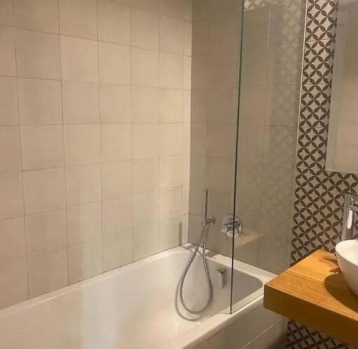 Piso Lujo De La Playa Lloret. *