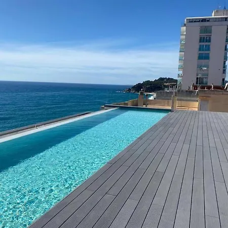 Daire Piso Lujo De La Playa Lloret. *